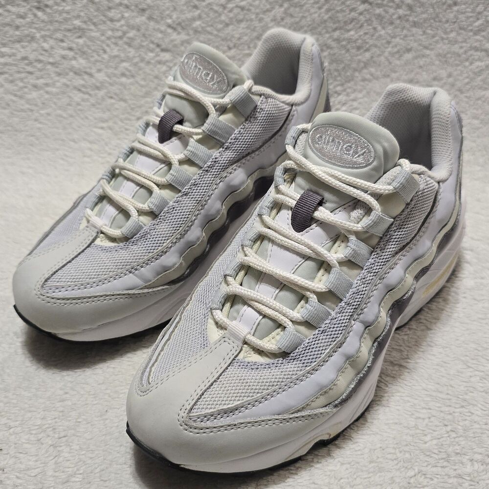 Nike Air Max 95 GS "Platinum Gunsmoke" Kids Youth Sz 5 Sneakers 905348-011 Shoes